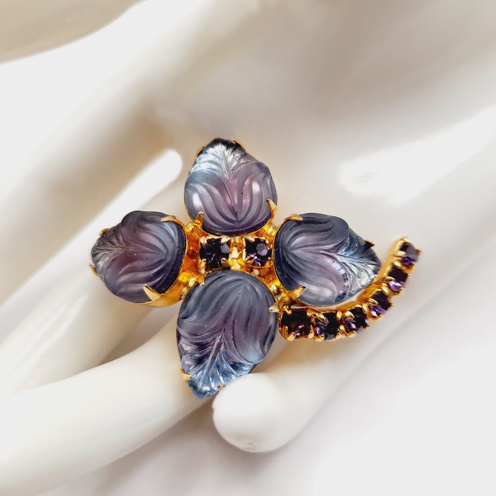 Vintage Purple Glass Leaf Brooch Rhinestone Gold Tone Juliana Style
